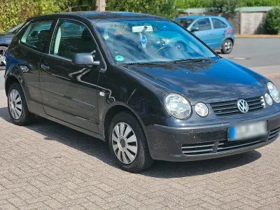 Gebraucht VW Polo 64 PS (47 kW) 2004 Schwarz Kleinwagen