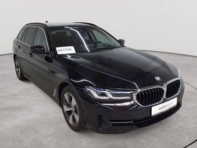 Gebraucht BMW 520 Sport Line 190 PS (139 kW) 2023 Schwarz uni Kombi
