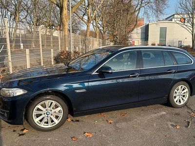Blau Gebraucht 2016 BMW 530 Luxury Line Kombi | 14.800 € (Guter Preis)