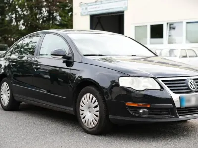 Gebraucht VW Passat 105 PS (77 kW) 2006 Schwarz Limousine