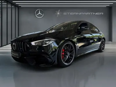 Gebraucht Mercedes CLA45 AMG AMG 421 PS (309 kW) 2024 Schwarz Coupé