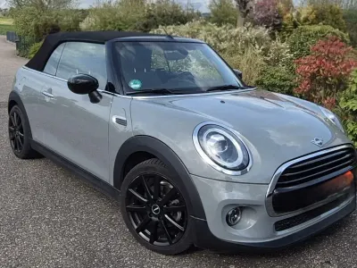 Gebraucht Mini Cooper Chili 136 PS (100 kW) 2020 Grau Kleinwagen