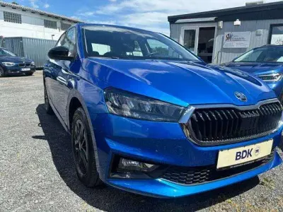 Gebraucht Skoda Fabia Selection 80 PS (58 kW) 2025 Raceblau metallic Kleinwagen