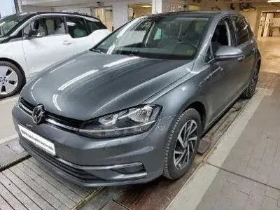 Gebraucht VW Golf VII Join 116 PS (85 kW) 2019 Grau Limousine
