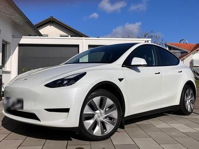 Gebraucht Tesla Model Y Standard Range 219 kW (299 PS) 2024 Weiß SUV