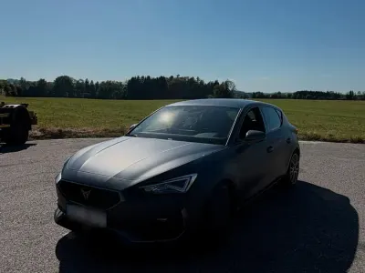 Gebraucht Cupra Leon 204 PS (150 kW) 2022 Blau Limousine