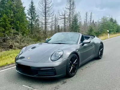 Occasion Porsche 992 Chrono 385 PK (283 kW) 2024 Grijs Cabriolet