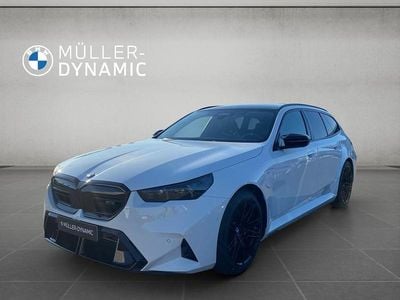 Neu BMW M5 Sport Line 727 PS (534 kW) 2025 Alpinweiss iii Kombi