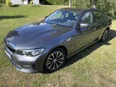 Gebraucht BMW 320 Advantage 190 PS (139 kW) 2019 Grau Limousine