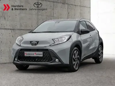 Nowe Toyota Aygo 72 KM (52 kW) 2025 Zielony