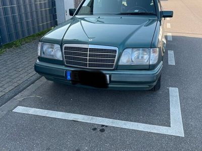 gebraucht Mercedes E250 TD-W124 TÜV 11/24