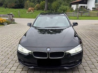 Gebraucht BMW 330 Advantage 258 PS (189 kW) 2018 Schwarz Kombi