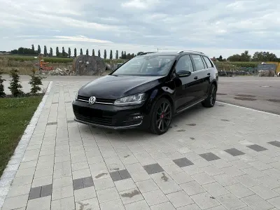 Gebraucht VW Golf VII Comfortline 150 PS (110 kW) 2016 Schwarz Kombi
