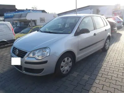 Gebraucht VW Polo 75 PS (55 kW) 2005 Silber Kleinwagen