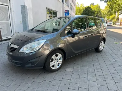 Gebraucht Opel Meriva 120 PS (88 kW) 2011 Grau Van / Kleinbus