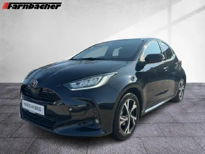Gebraucht Toyota Yaris Hybrid Comfort 116 PS (85 kW) 2025 Schwarz Limousine