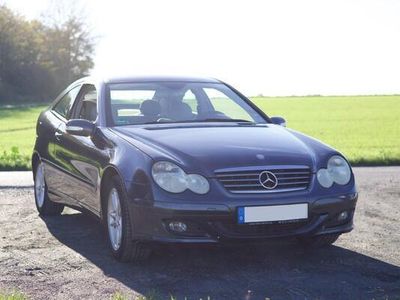 Mercedes 220