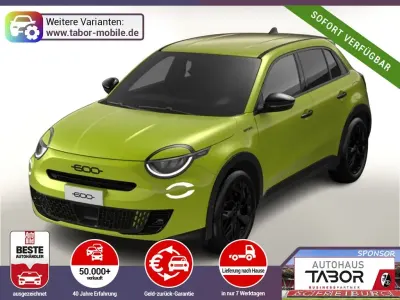 Neu Fiat 600 Sport 145 PS (106 kW) 2026 Grün SUV