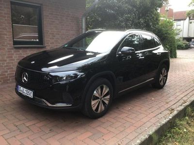 Mercedes EQA250