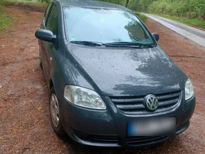 Używany VW Fox 54 KM (39 kW) 2009 Szary Hatchback