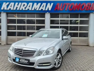 Gebraucht Mercedes E200 184 PS (135 kW) 2012 Silber Kombi