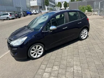 Gebraucht Citroën C3 SELECTION 82 PS (60 kW) 2014 Violett Limousine