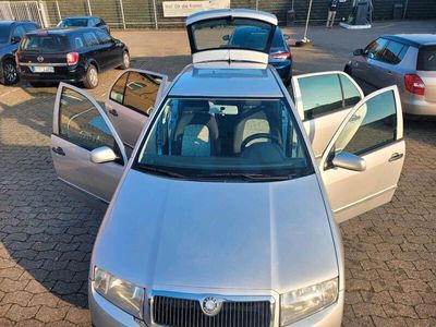 gebraucht Skoda Fabia 1.4 Neu TÜV