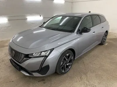 Second-hand Peugeot 308 SW Allure 136 CP (100 kW) 2024 Gri Break