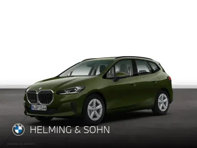Gebraucht BMW 220 Active Tourer 156 PS (114 kW) 2025 Grün Van / Kleinbus