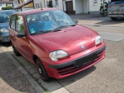 Second-hand Fiat Seicento 54 CP (39 kW) 2002 Roșu Hatchback