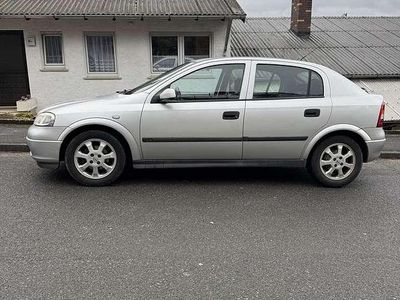 Gebraucht Opel Astra Comfort 101 PS (74 kW) 2002 Grau Limousine