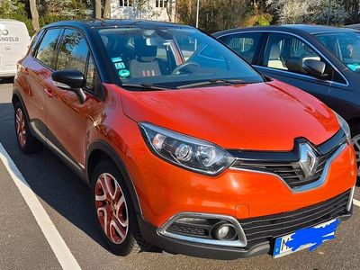 Gebraucht Renault Captur Luxe 90 PS (66 kW) 2015 Orange SUV