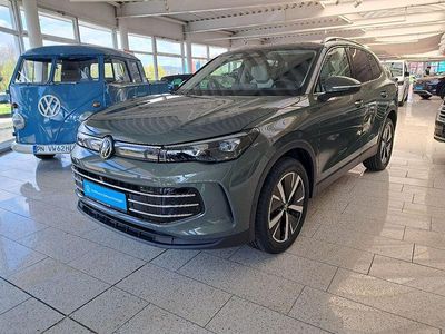 Usata VW Tiguan Elegance 204 CV (150 kW) 2025 Verde SUV