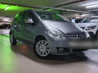 Gebraucht Mercedes A170 Elegance 116 PS (85 kW) 2008 Grau Van / Kleinbus