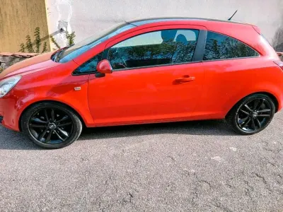 Gebraucht Opel Corsa 96 PS (70 kW) 2010 Rot Kleinwagen