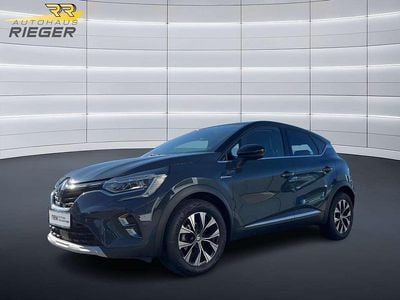 Usata Renault Captur Techno 140 CV (102 kW) 2023 Blu SUV