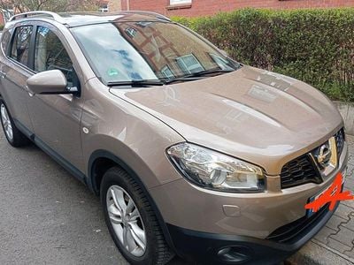 Gebraucht Nissan Qashqai +2 Tekna 141 PS (103 kW) 2011 SUV