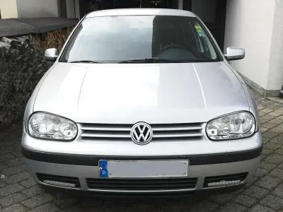 Gebraucht VW Golf IV Edition 75 PS (55 kW) 2000 Silber Limousine