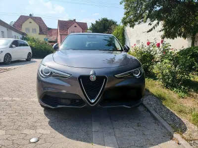 Gebraucht Alfa Romeo Stelvio 280 PS (205 kW) 2017 Grau SUV