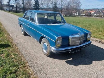 gebraucht Mercedes W114 Benz-8250