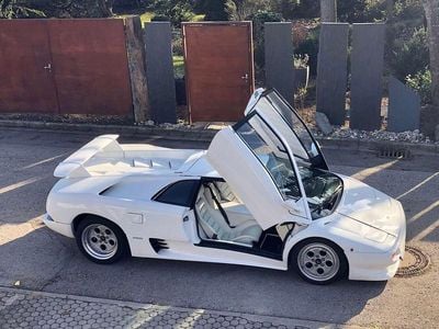 Weiß Gebraucht 1993 Lamborghini Diablo Coupé | 345.000 €