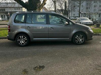 Gebraucht VW Touran 140 PS (102 kW) 2007 Grau Van / Kleinbus