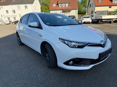Toyota Auris Hybrid