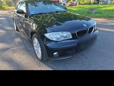 Gebraucht BMW 116 115 PS (84 kW) 2006 Schwarz Kleinwagen