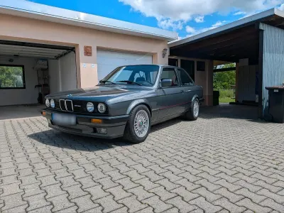Gebraucht BMW 316 Shadowline 99 PS (72 kW) 1990 Grau Coupé