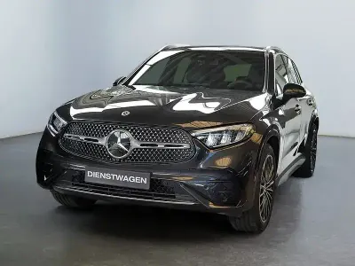 Gebraucht Mercedes GLC200 AMG 163 PS (119 kW) 2026 Grau SUV
