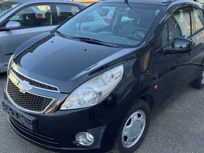 Usata Chevrolet Spark LS 82 CV (60 kW) 2012 Nero Utilitaria