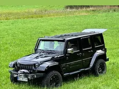 Usata Jeep Wrangler Sahara 200 CV (147 kW) 2014 Nero SUV