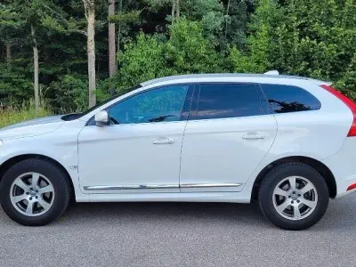 Gebraucht Volvo XC60 190 PS (139 kW) 2017 Schwarz SUV