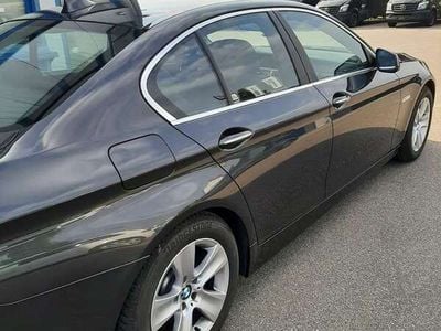 BMW 525